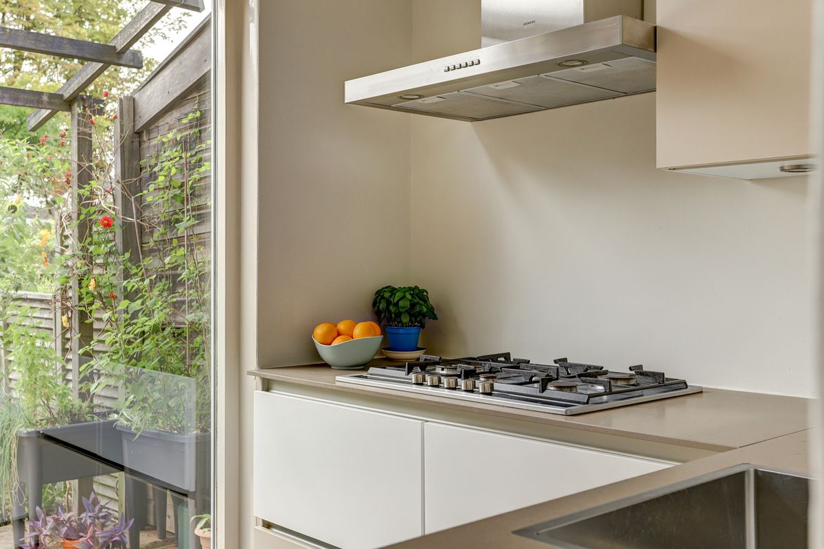 Tweede Hieronymus van Alphenstraat 52