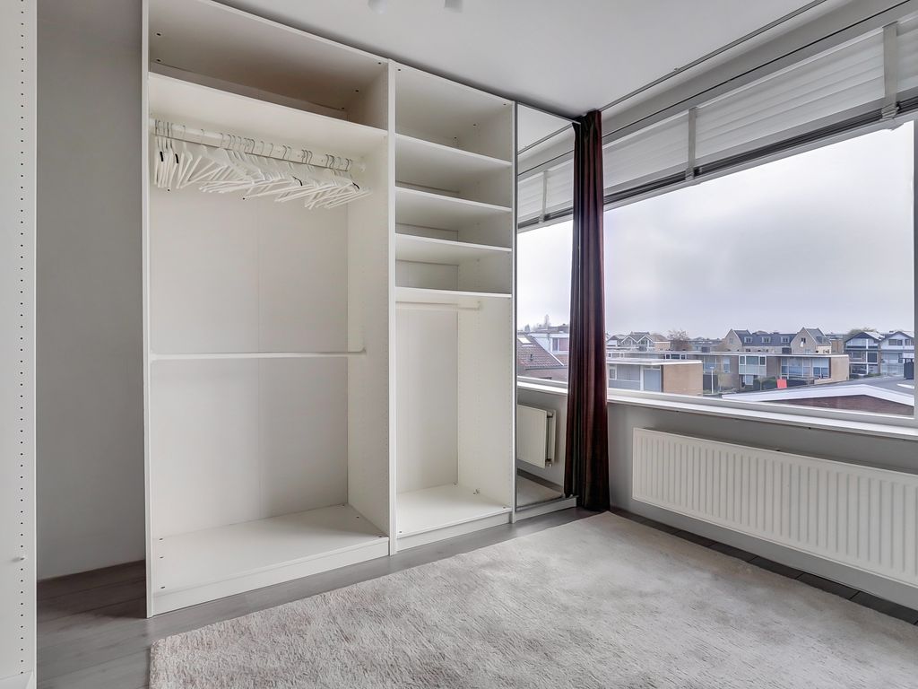 Van Staverenstraat 20a, REEUWIJK