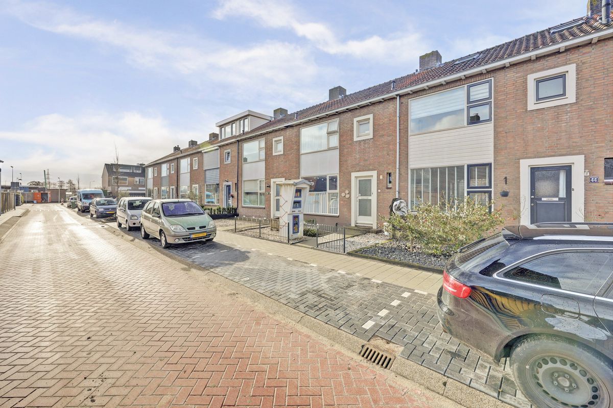 Graaf Hendrik van Nassaustraat 44