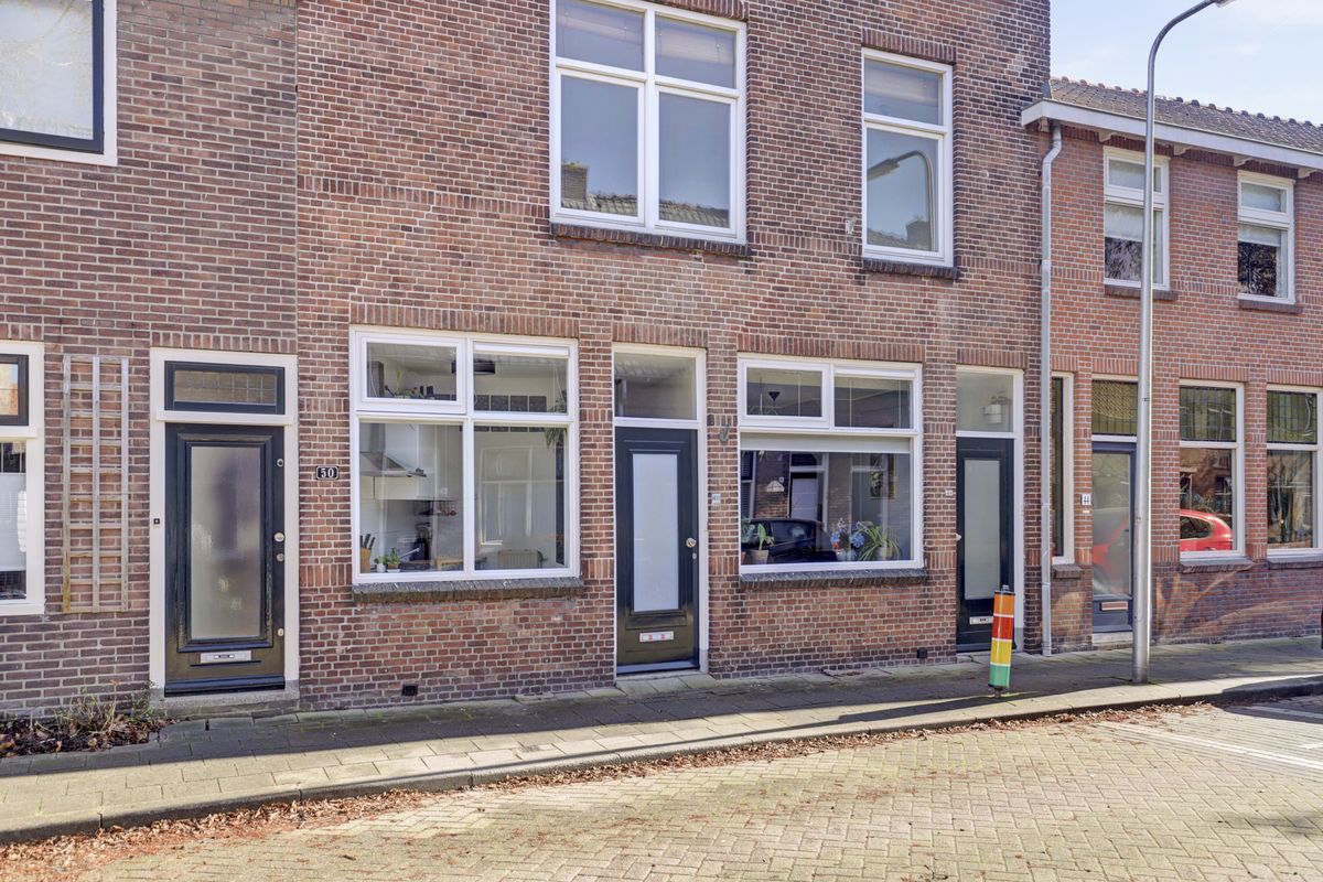 Mr. D.J. van Heusdestraat 48