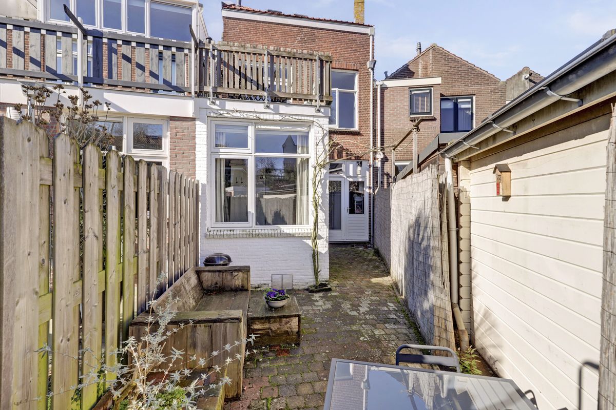 Mr. D.J. van Heusdestraat 48