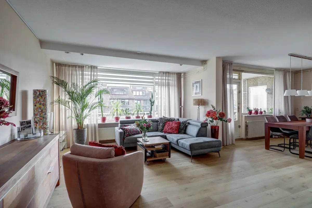 Anna van Hensbeeksingel 246