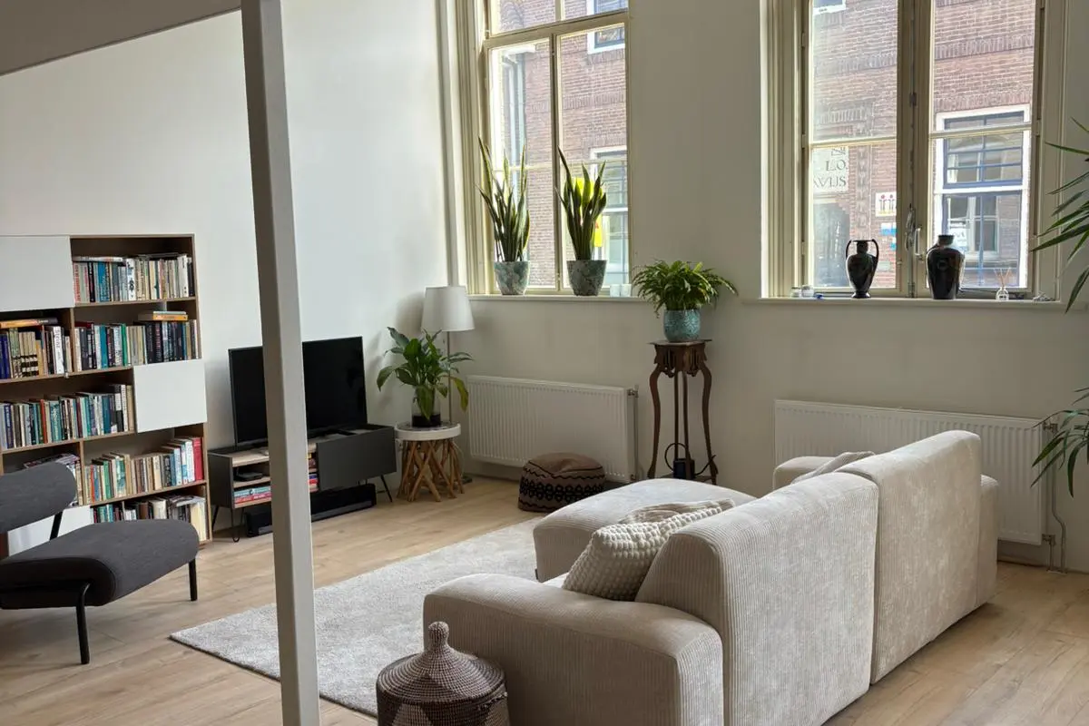 Raoul Wallenbergplantsoen 11