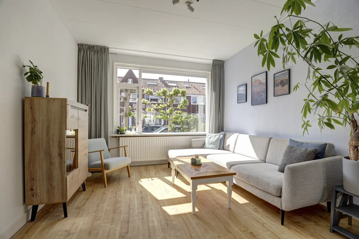 Eerste E.J. Potgieterstraat 30