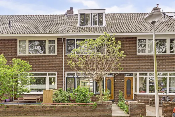 Burgvlietkade 33