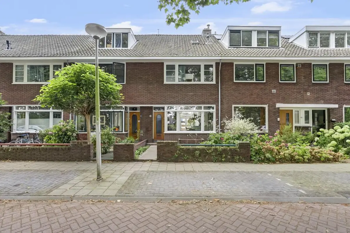 Burgvlietkade 34