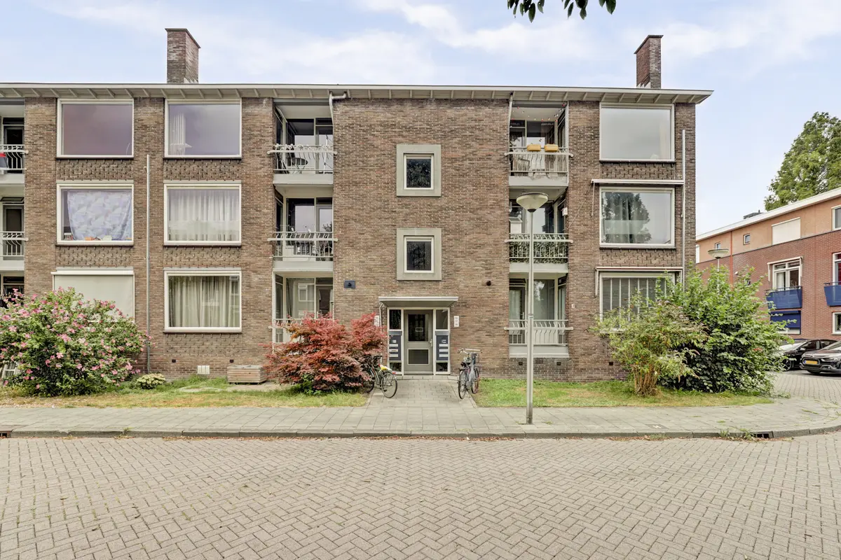 Idenburgstraat 18