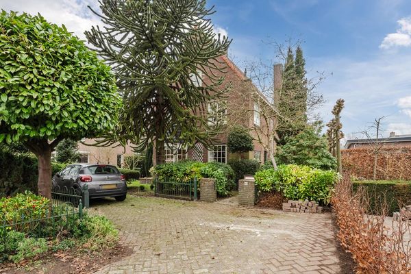 Oosterhoutseweg 61, TETERINGEN