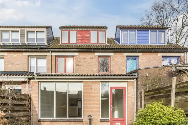 Brandebeemd 116, BREDA