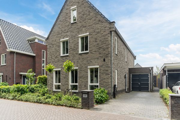 Achterste Brand 11, TETERINGEN