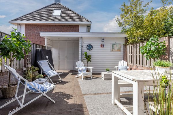 Bramentuin 82, TETERINGEN