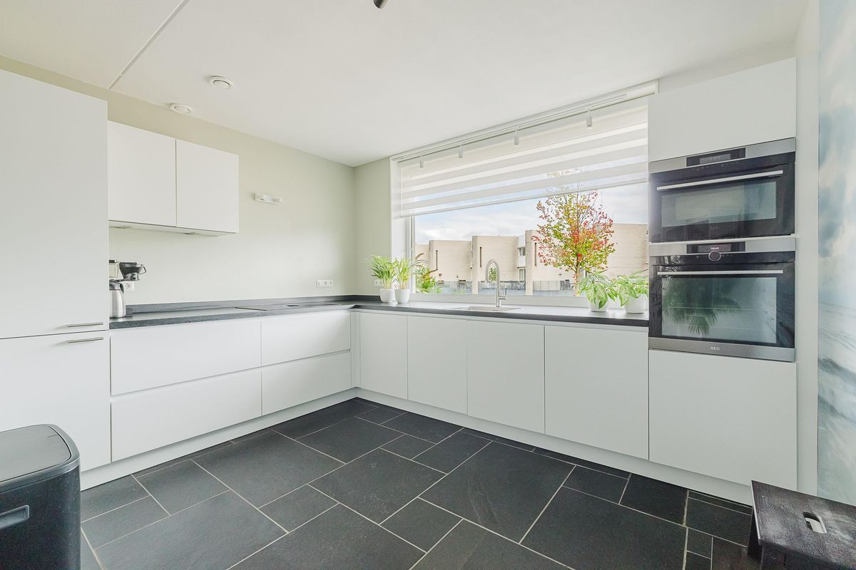 Tussenwoning te koop: Prinses van Lotharingenstraat 114, Bavel