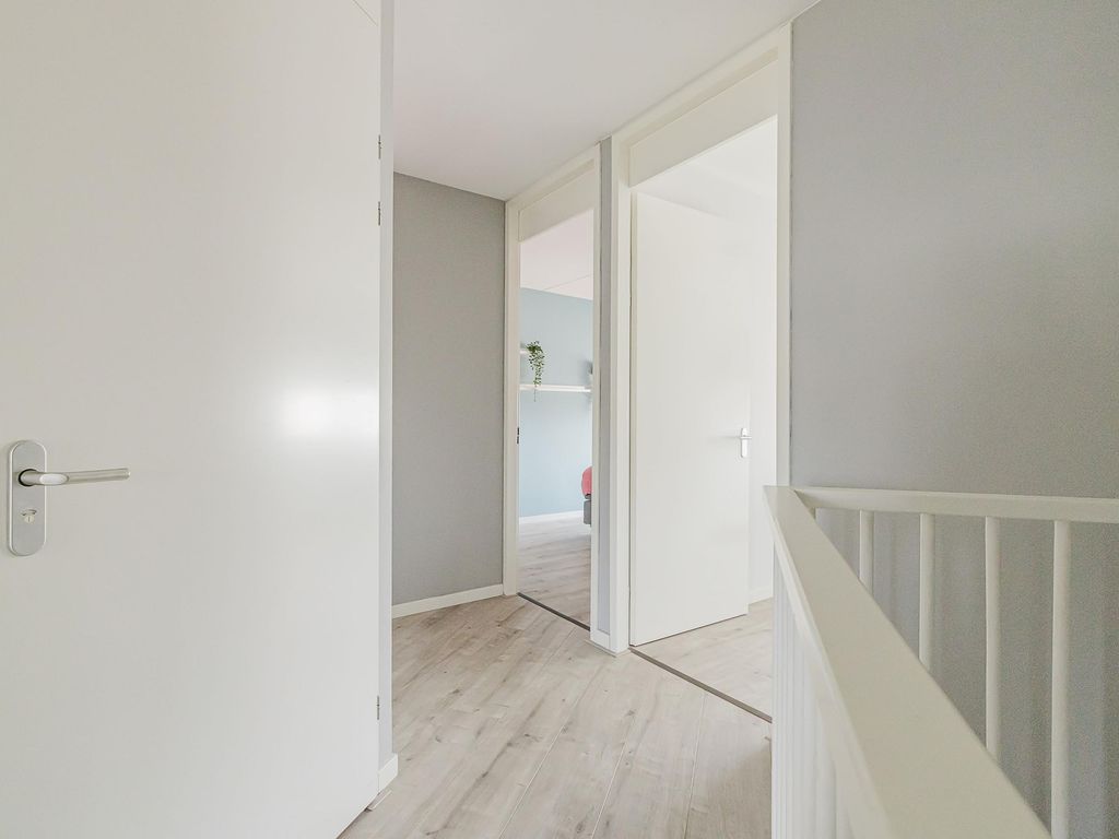 Tussenwoning te koop: Prinses van Lotharingenstraat 114, Bavel