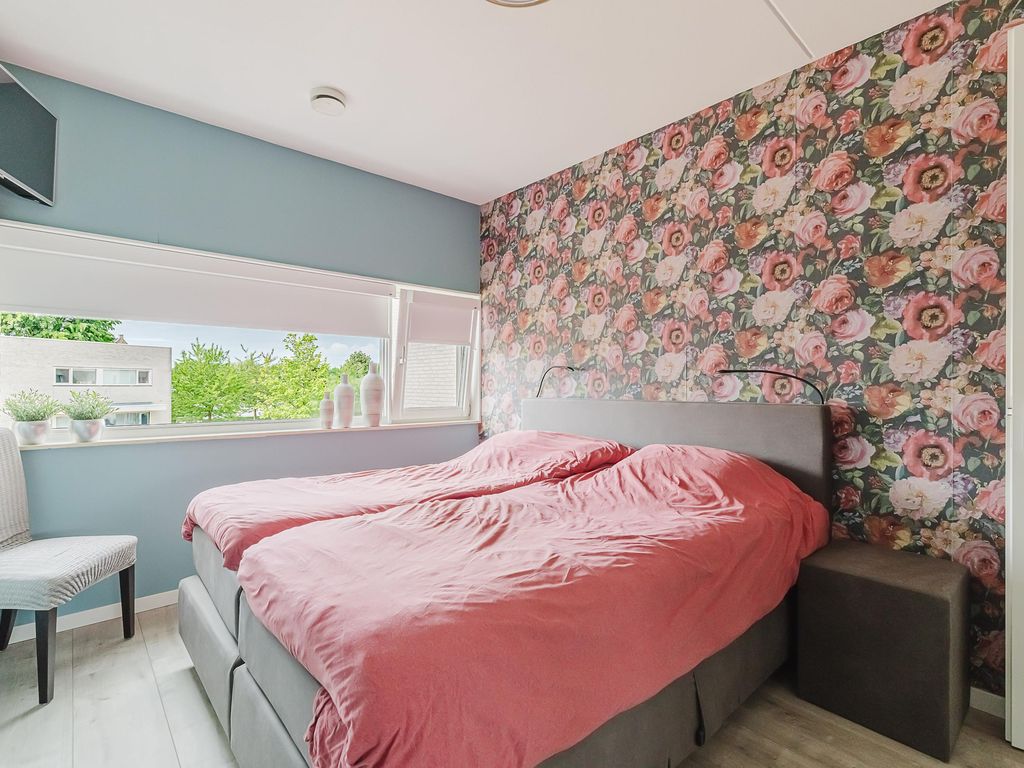 Tussenwoning te koop: Prinses van Lotharingenstraat 114, Bavel