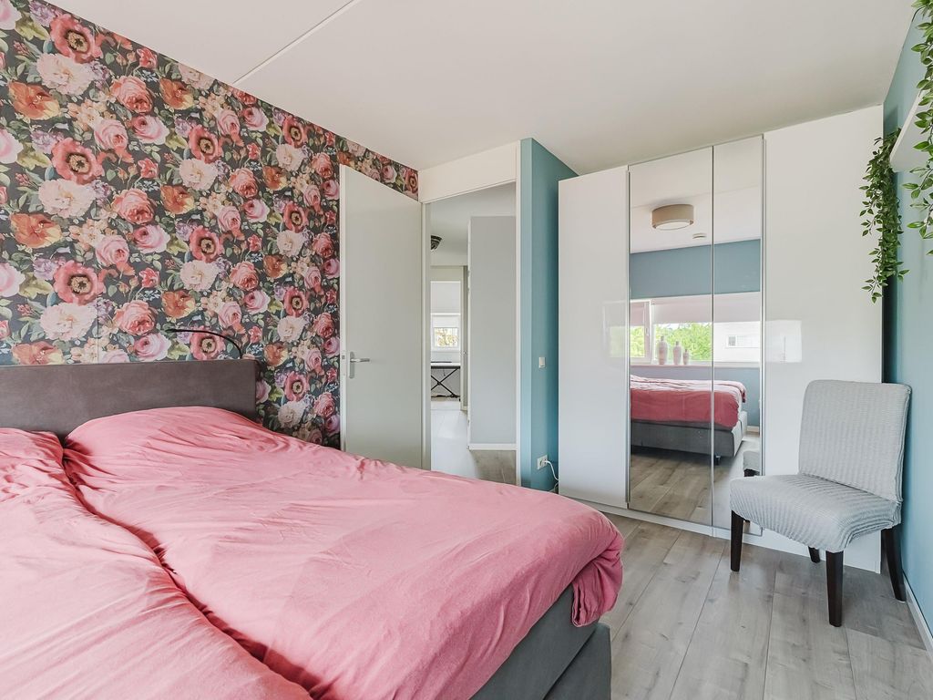 Tussenwoning te koop: Prinses van Lotharingenstraat 114, Bavel