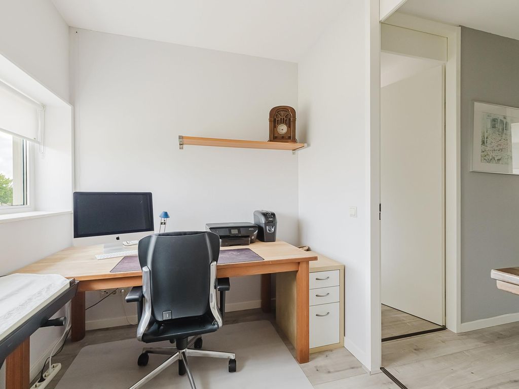 Tussenwoning te koop: Prinses van Lotharingenstraat 114, Bavel