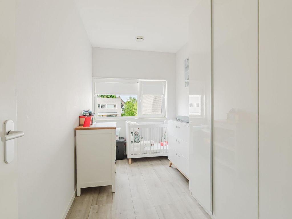 Tussenwoning te koop: Prinses van Lotharingenstraat 114, Bavel