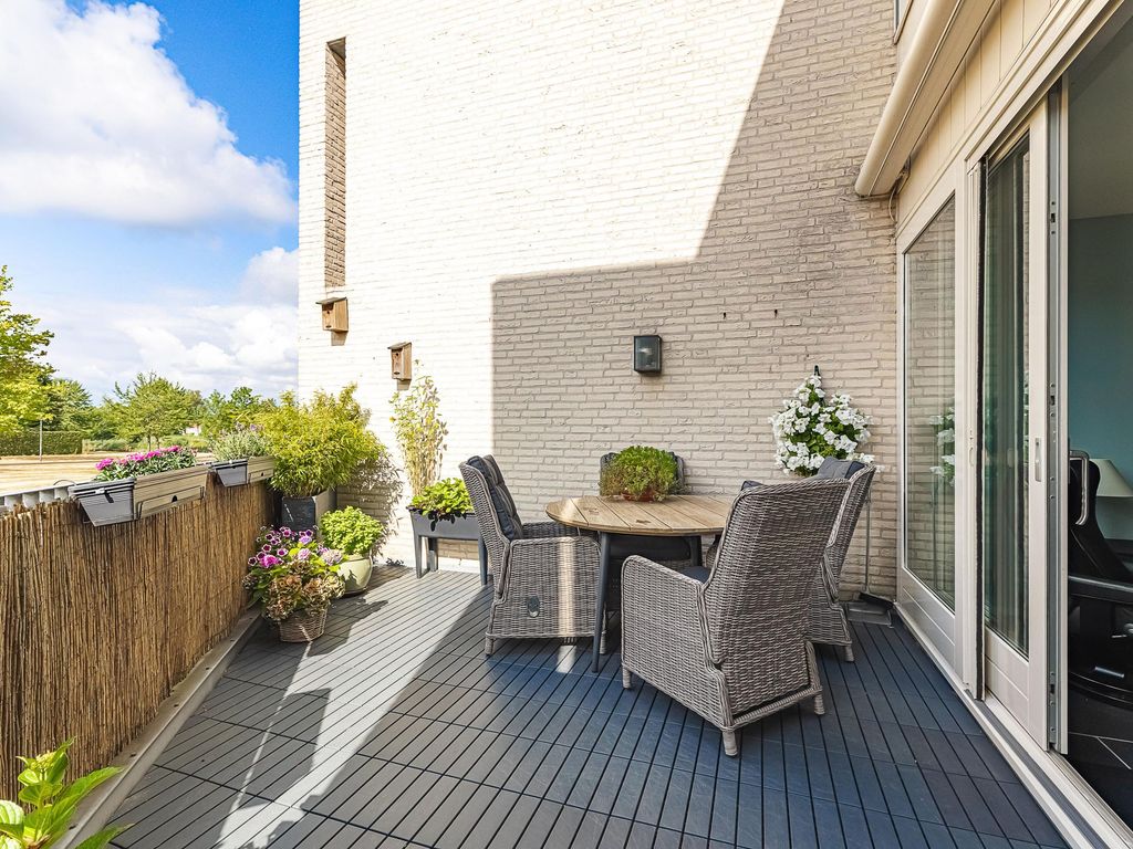 Tussenwoning te koop: Prinses van Lotharingenstraat 114, Bavel