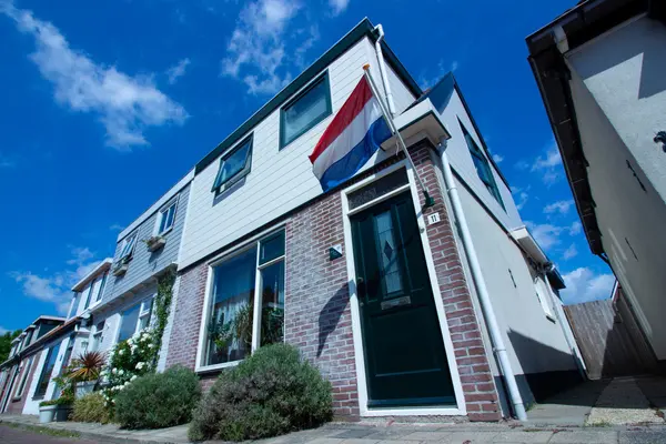 Hoflandstraat 11, Grootebroek