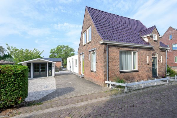 Sint Nicolaasstraat 28, 