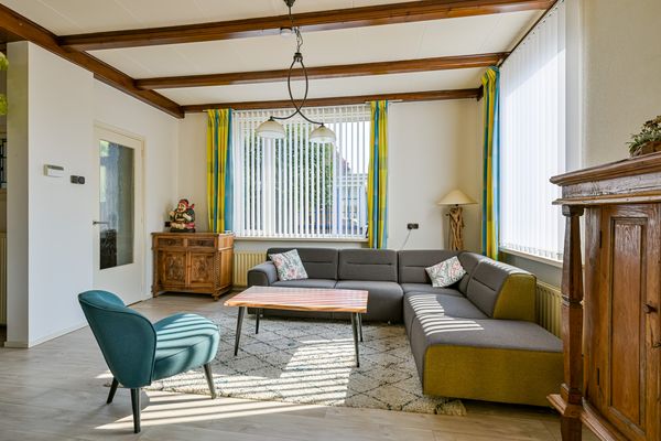 Sint Nicolaasstraat 28, 