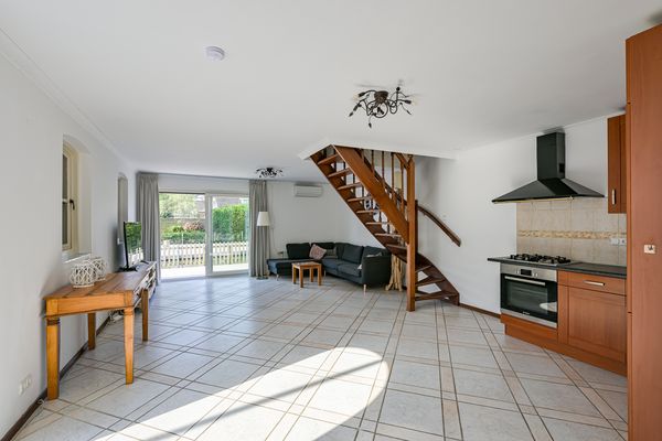 Sint Nicolaasstraat 28, 