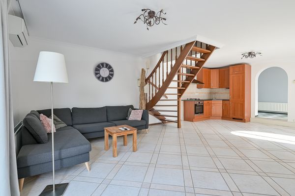 Sint Nicolaasstraat 28, 