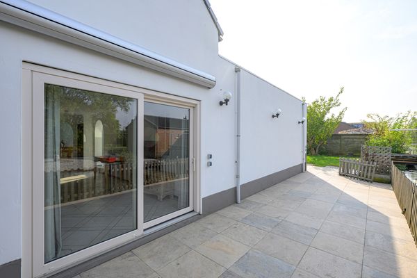 Sint Nicolaasstraat 28, 