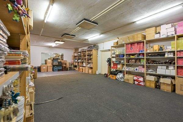 Sint Nicolaasstraat 28, 