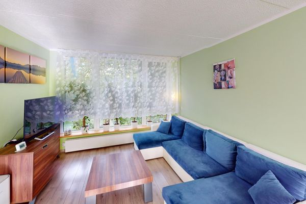 Hertog Albrechtstraat 24, BOVENKARSPEL