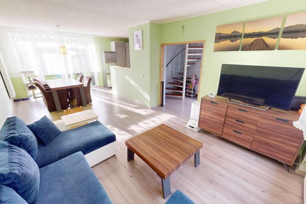 Hertog Albrechtstraat 24, BOVENKARSPEL