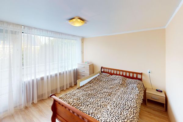 Hertog Albrechtstraat 24, BOVENKARSPEL