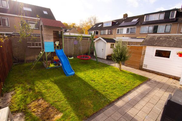 Hertog Albrechtstraat 24, BOVENKARSPEL