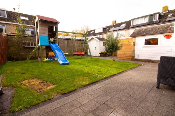 Hertog Albrechtstraat 24, BOVENKARSPEL