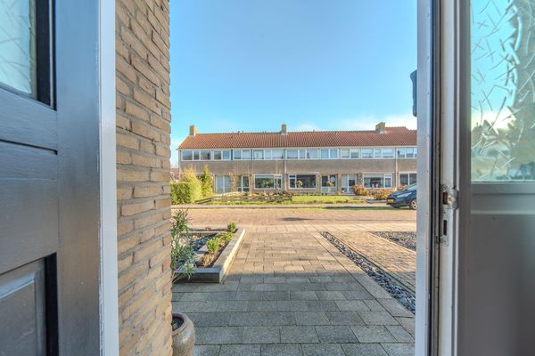 Van Eckstraat 25, WIERINGERWERF