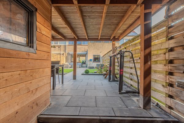 Van Eckstraat 25, WIERINGERWERF