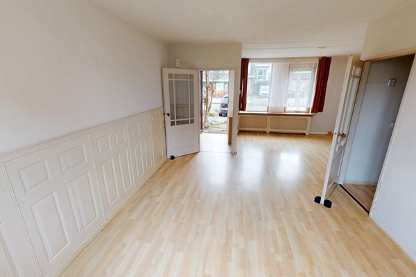 Kweekwal 10, ENKHUIZEN