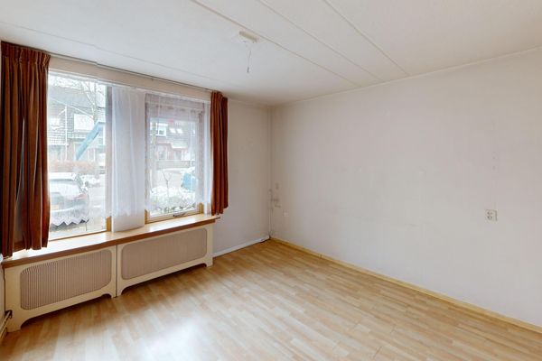 Kweekwal 10, ENKHUIZEN