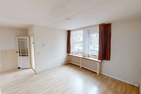 Kweekwal 10, ENKHUIZEN