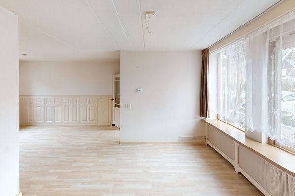 Kweekwal 10, ENKHUIZEN