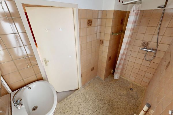 Kweekwal 10, ENKHUIZEN