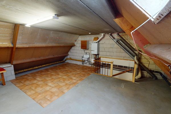 Kweekwal 10, ENKHUIZEN