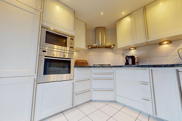 Boerhaavestraat 84, BOVENKARSPEL