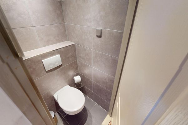 Bourgondiëweg 222, BOVENKARSPEL