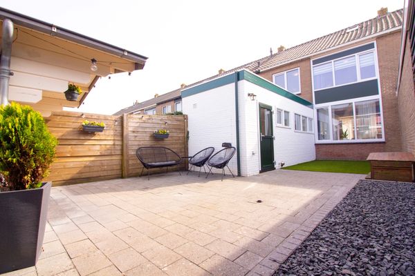 Meidoornlaan 12, GROOTEBROEK