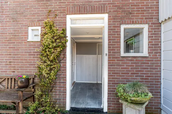 De Hout 31, HEM