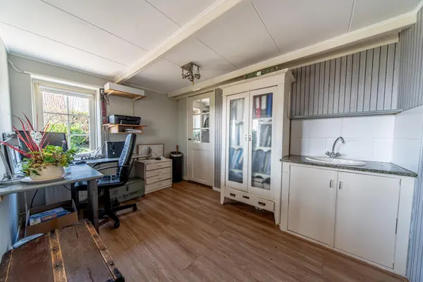 De Hout 31, HEM