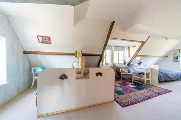 De Hout 31, HEM