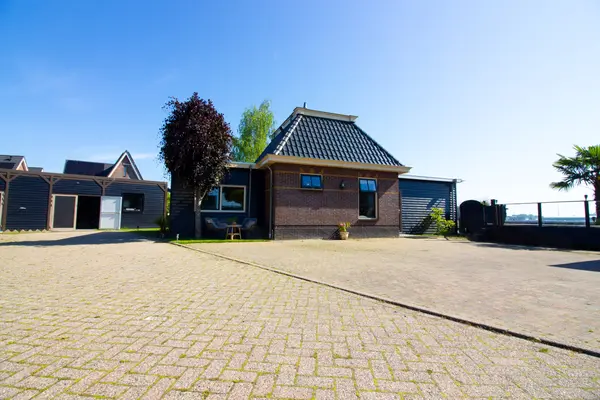 Peperstraat 33, BOVENKARSPEL