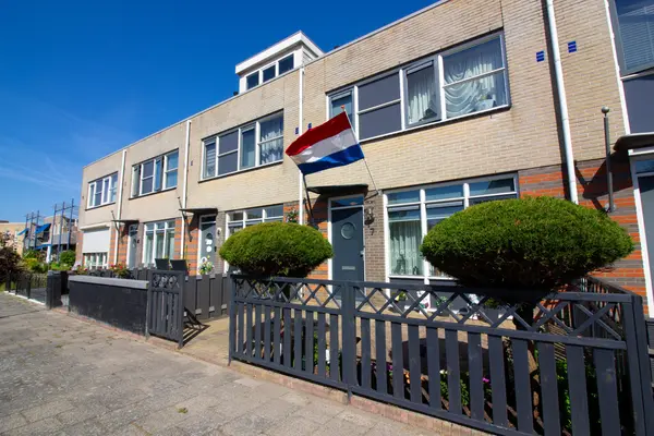 Draak 7, MEDEMBLIK